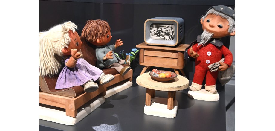 Original Fernsehzimmer mit den ältesten Puppen und dem historischen ersten Sandmann, Gestaltung Gerhard Behrendt, 1959 Leihgabe des Sandmännchen-Archivs der rbb media GmbH